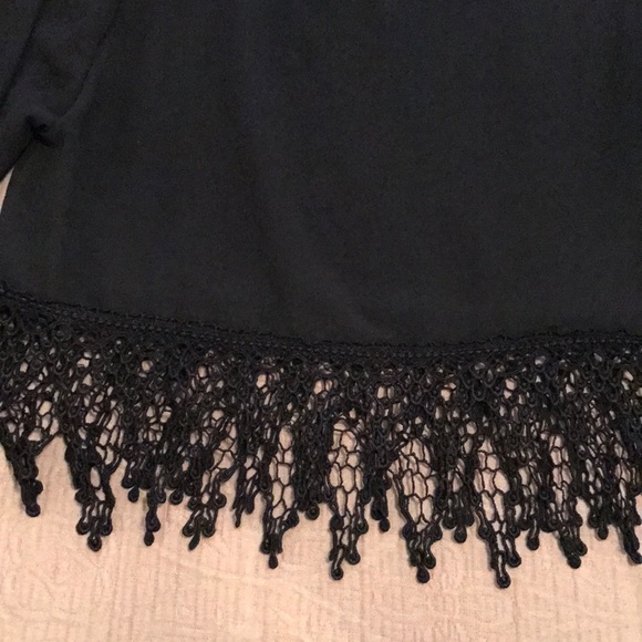 Crop top blouse - Picture 2 of 3